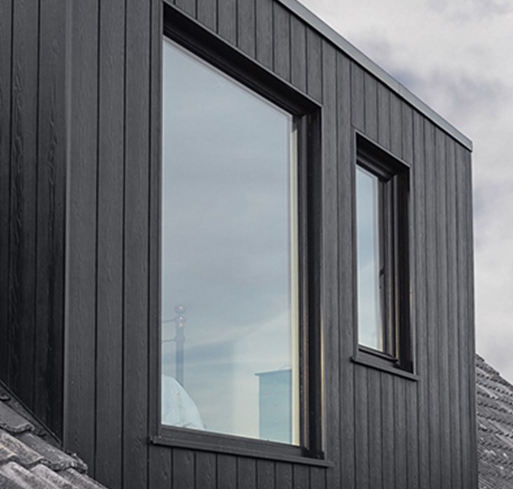 in various profiles and
finishes, factory-treated
for durability