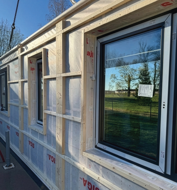 Factory-fitted fenestration ensures perfect air and weather-tightness while dramatically reducing on-site installation time.